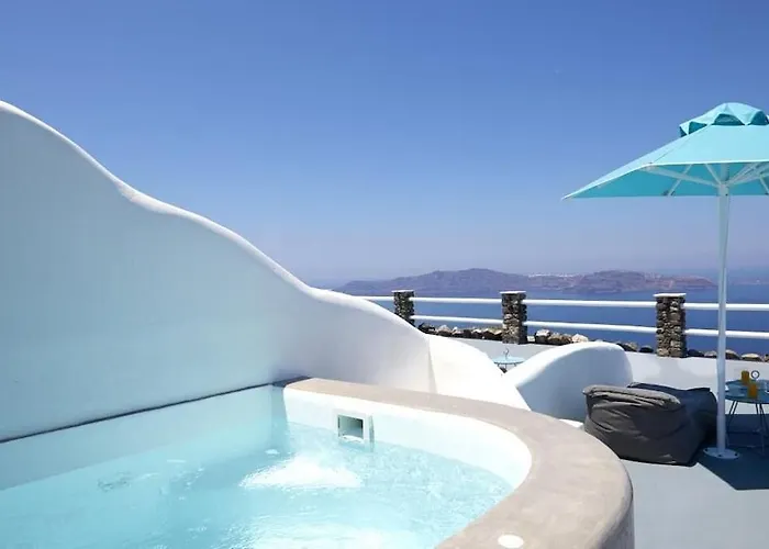 Adore Santorini 酒店