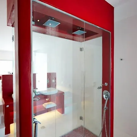 Adore Santorini מלון אימרוביגלי