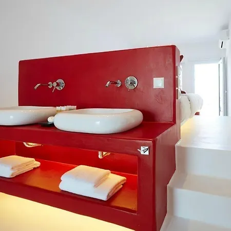 Adore Santorini Imerovígli