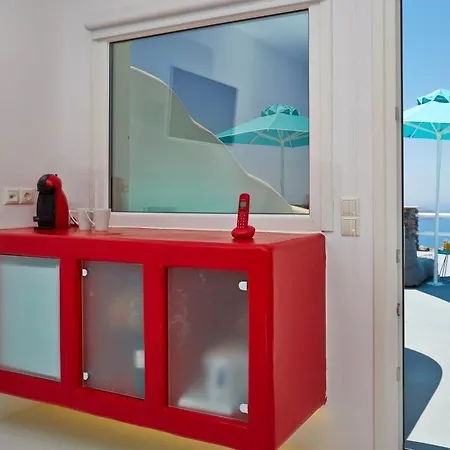 Hotell Adore Santorini 4*