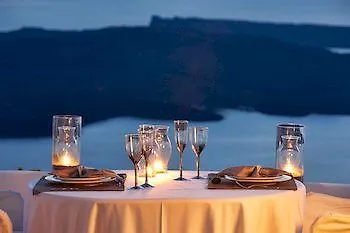 Adore Santorini Imerovígli