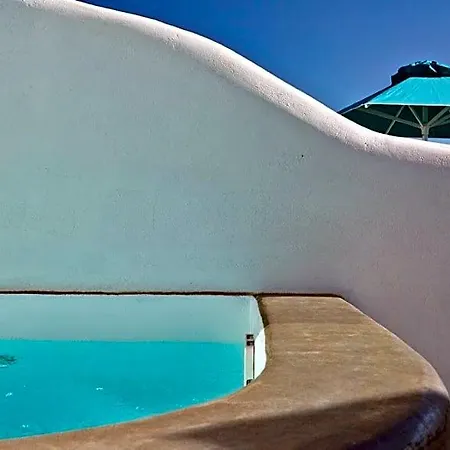 Adore Santorini Hotel 4*