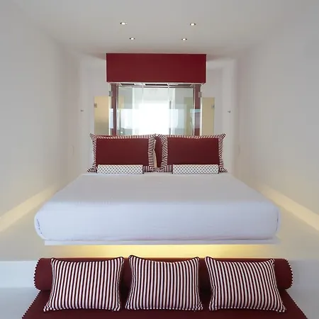 Hotel Adore Santorini