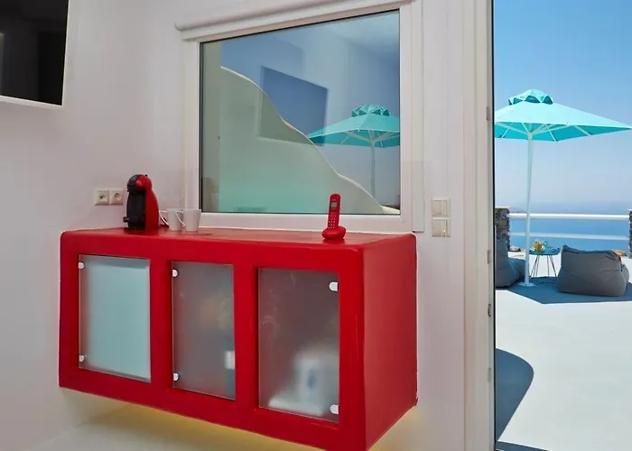 Hotel Adore Santorini 4*