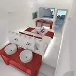 Hotel Adore Santorini