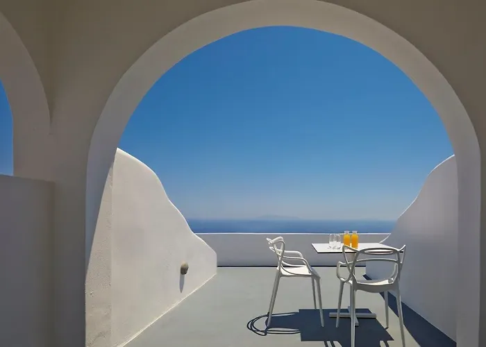 Adore Santorini Hotell