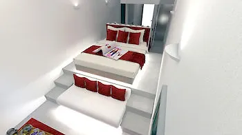 Adore Santorini Hotell 4*